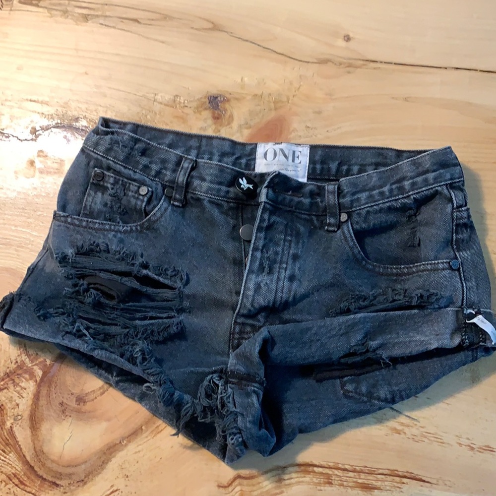Bandits shorts by One Teaspoon